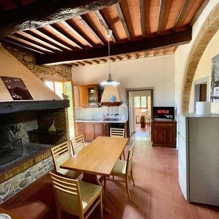 La Collina Rustico Jacuzzi & Wine 아파트 외부 사진