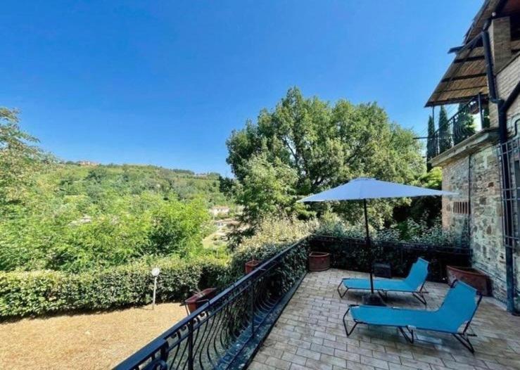 La Collina Rustico Jacuzzi & Wine 아파트 외부 사진